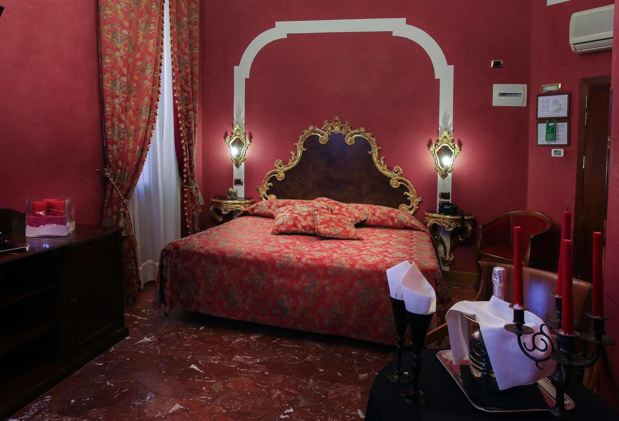 ホテル カ アルヴィーゼ ヴェネツィア エクステリア 写真